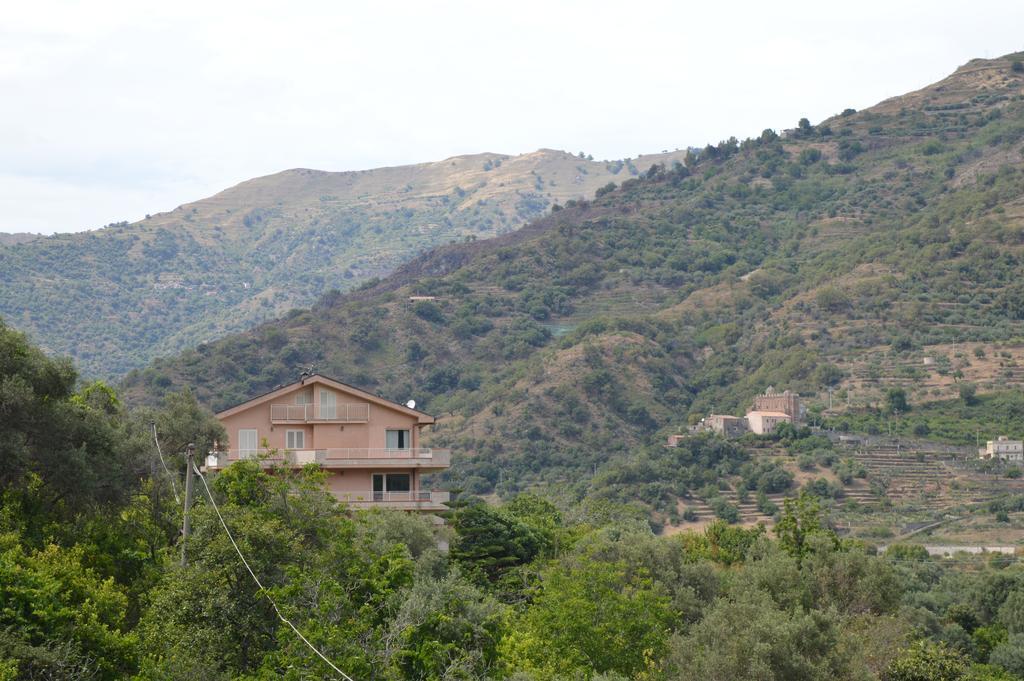La Casa Di Giulia Forza dʼAgro Exterior foto